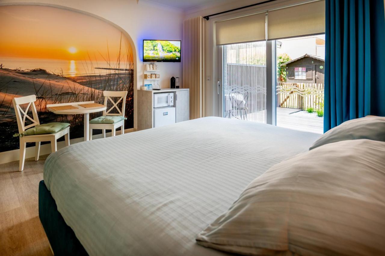 Vikingen Bed & Breakfast Westende-Bad Exterior photo